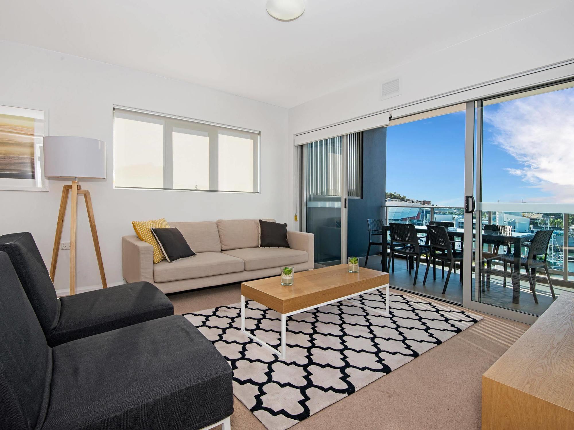 Allure Hotel & Apartments Τάουνσβιλ Εξωτερικό φωτογραφία