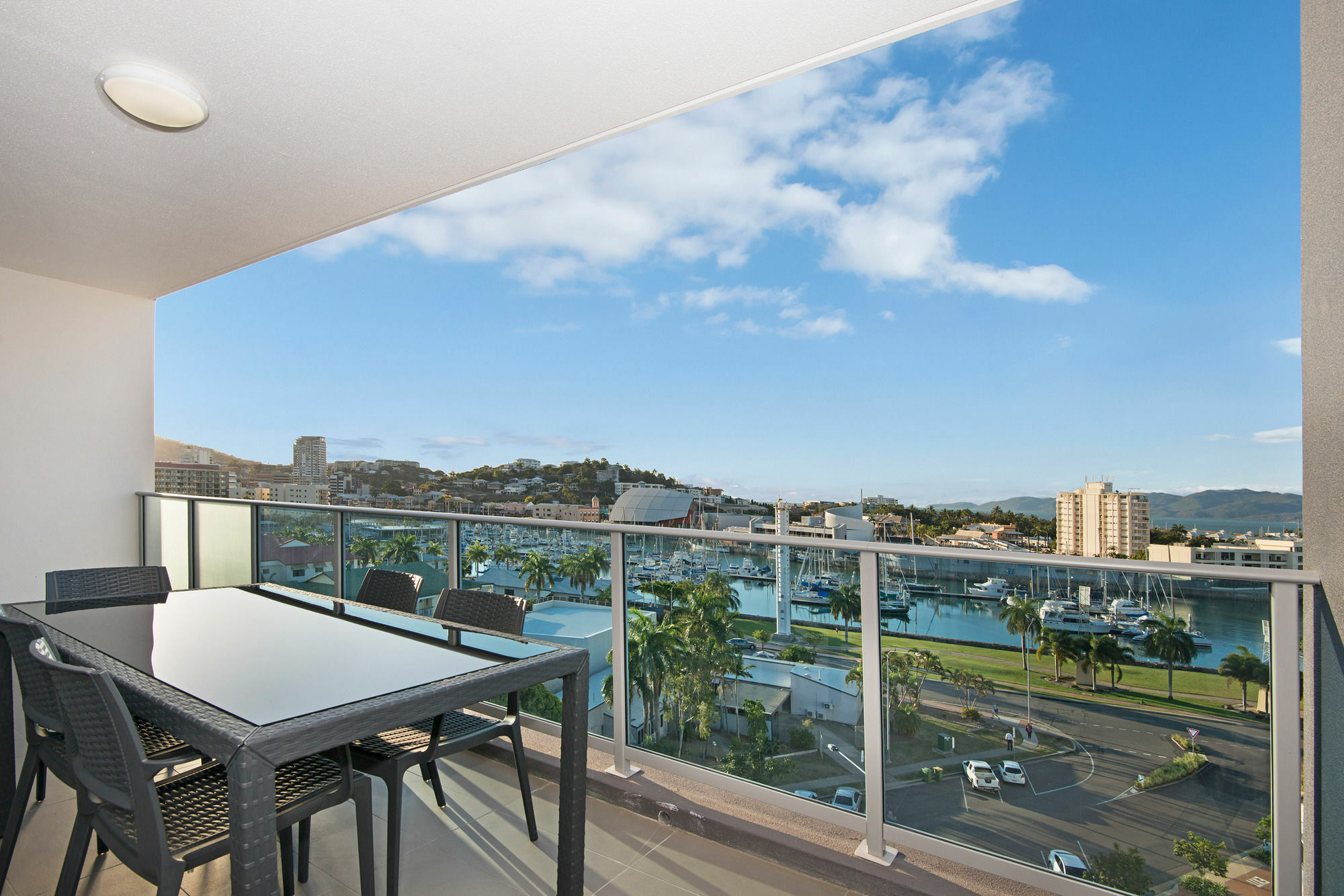 Allure Hotel & Apartments Τάουνσβιλ Εξωτερικό φωτογραφία