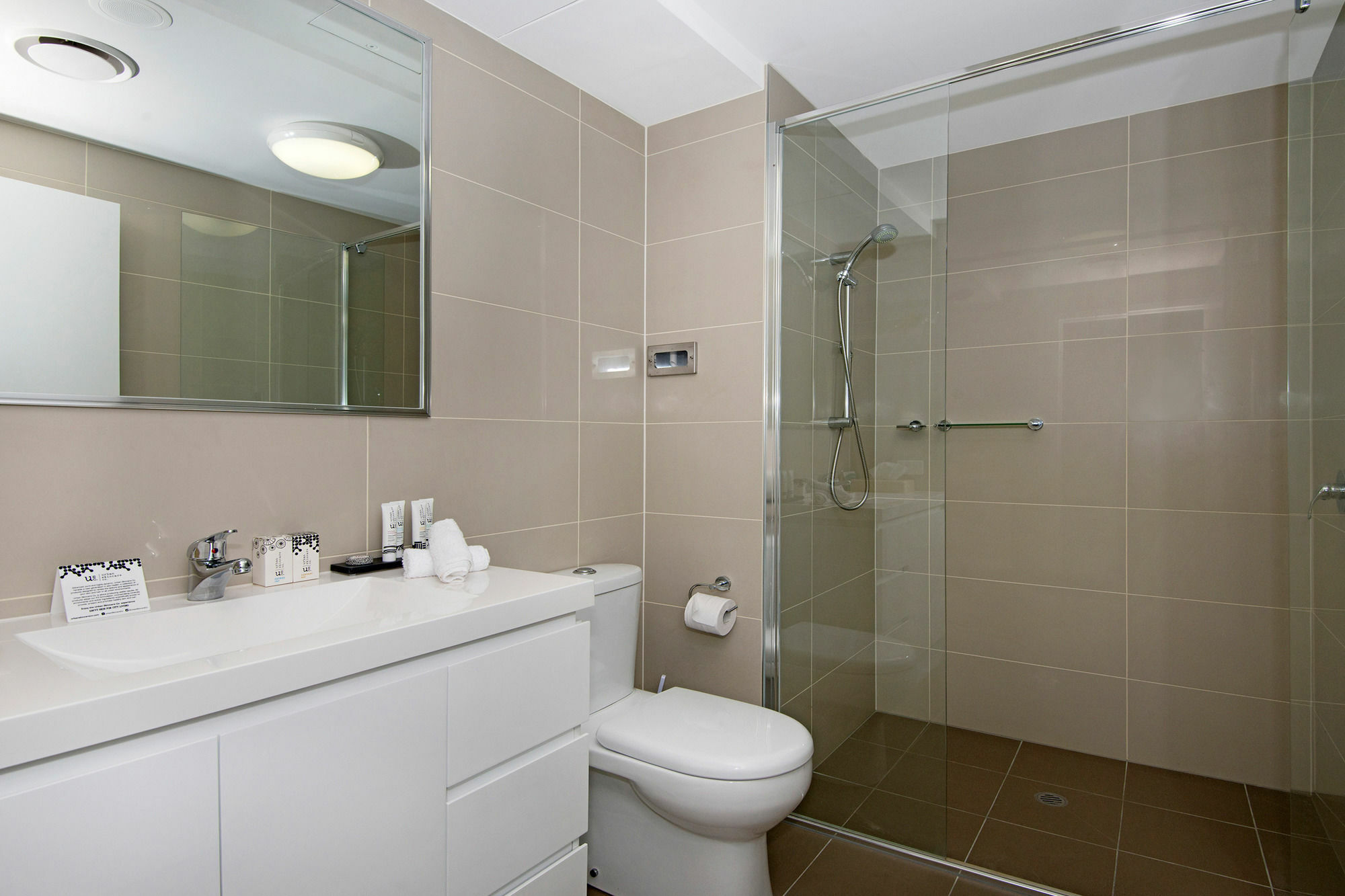 Allure Hotel & Apartments Τάουνσβιλ Εξωτερικό φωτογραφία